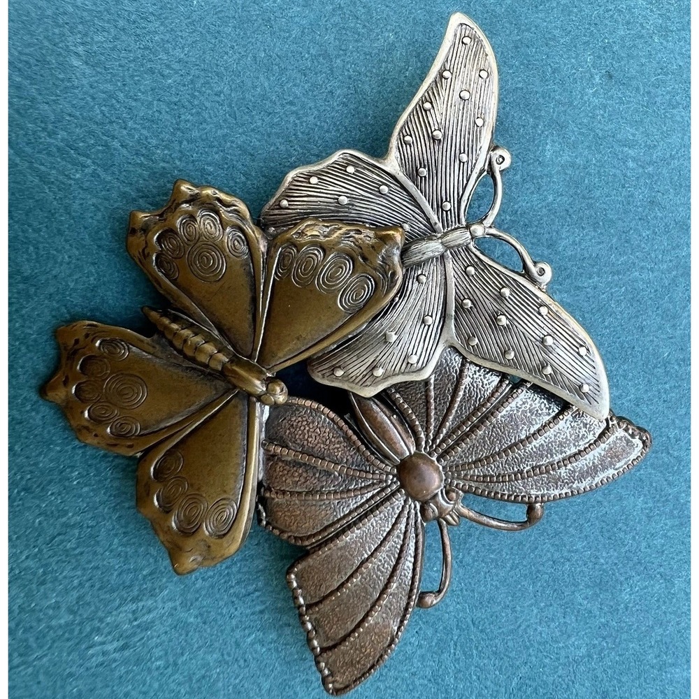 Vintage K&T Pin Art Tri Color Three Butterflies Brooch Pin Gold Tone Metal 2.5 - Picture 3 of 5